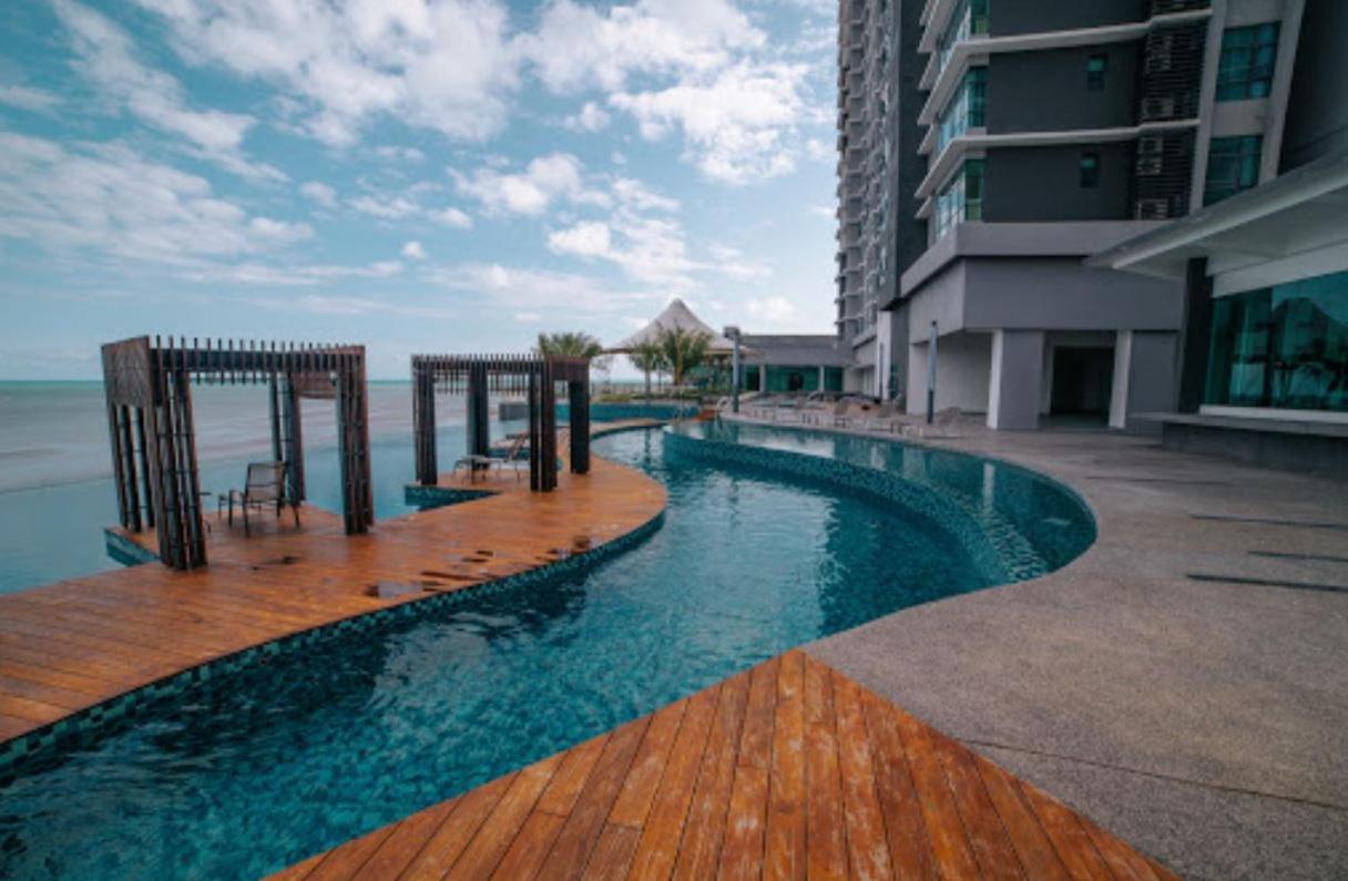 Cozy Seaview Studio At Imperium Residence Tanjung Lumpur Kuantan Eksteriør bilde